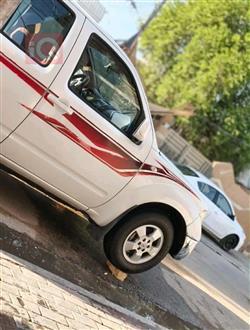 نيسان نافارا